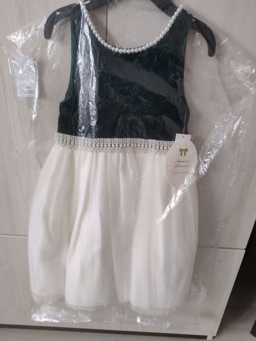 Rochie fetita, noua
