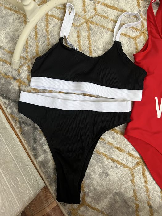 Купальник новый стильные