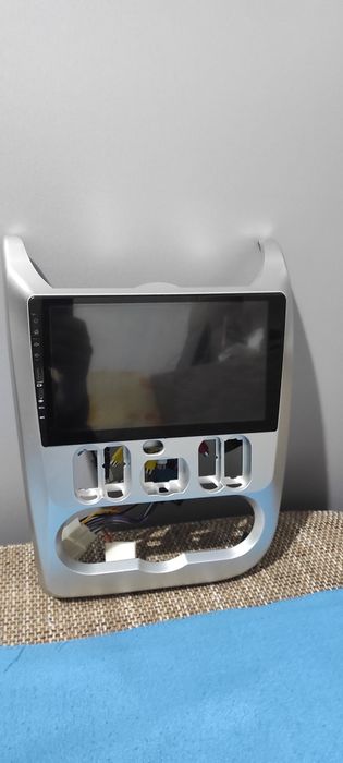 Vind Navigație Dacia Duster 2013