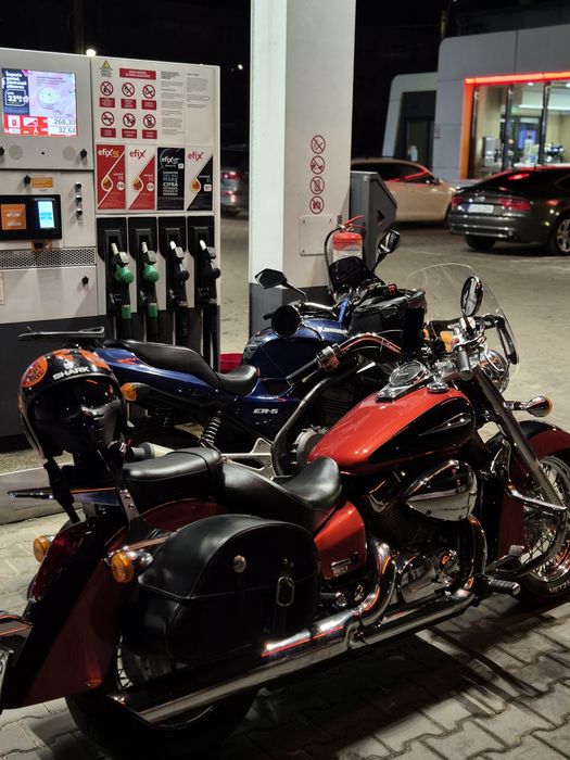 Honda VTX 750  Aero.       A2