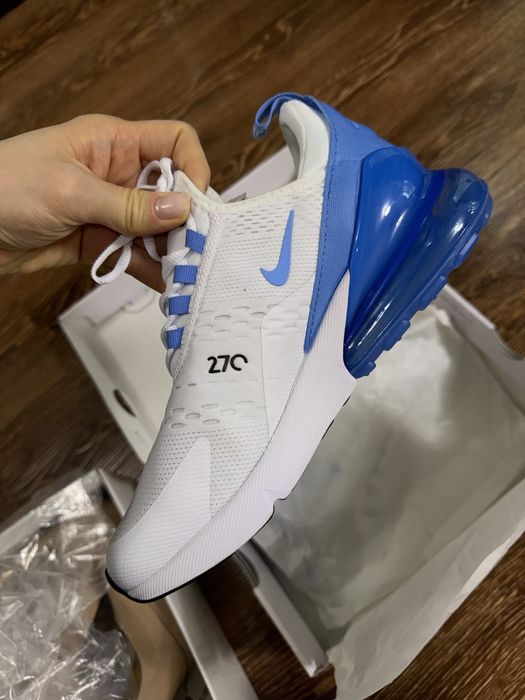 Срочно! Nike air 270 кроссовки!