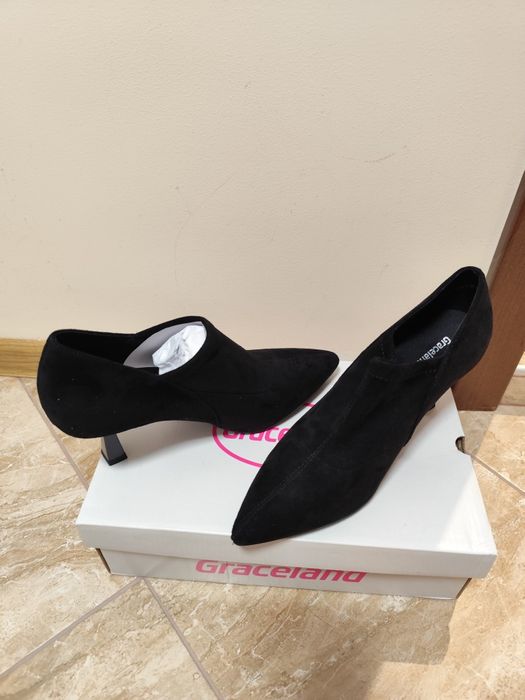 Официални обувки