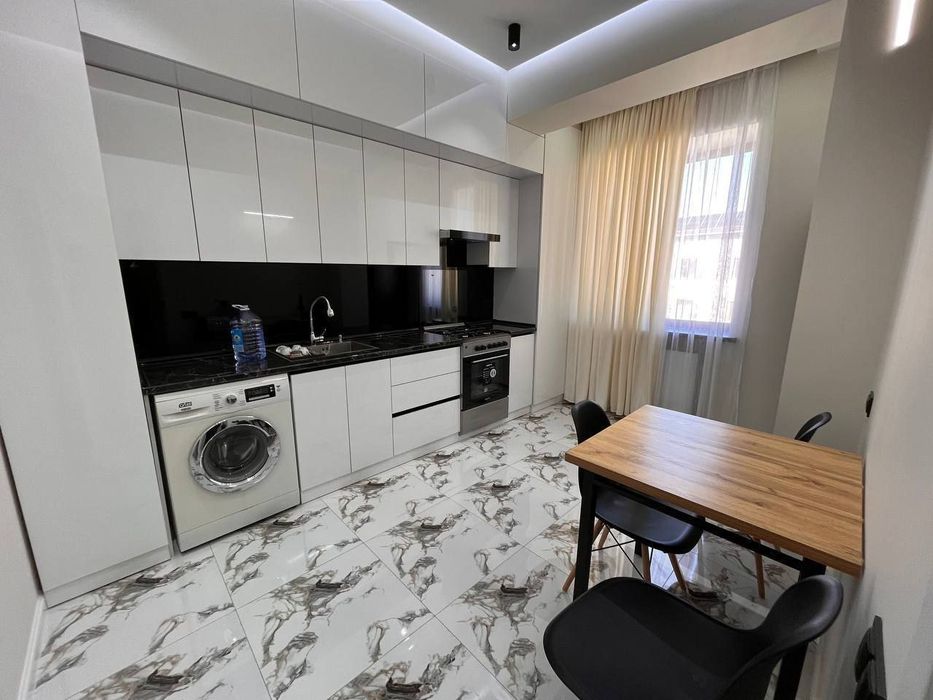 1-комнатная квартира у метро Новза