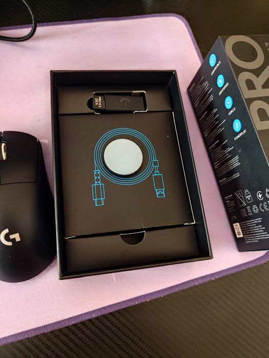 Vând Logitech G Pro X Superlight 2 DEX