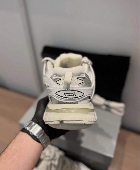 Balenciaga Track - Noi!