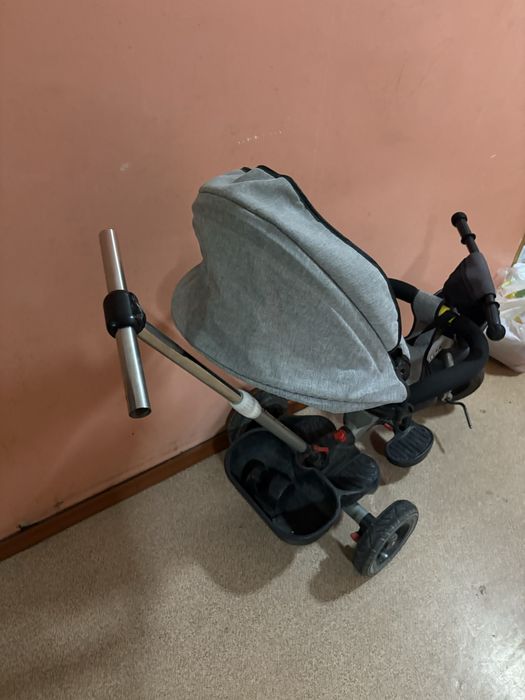 Трёхколёсный велосипед для малыша