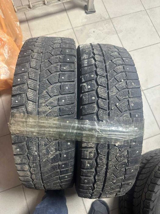 продам шины зима 15 комплект 4 шт