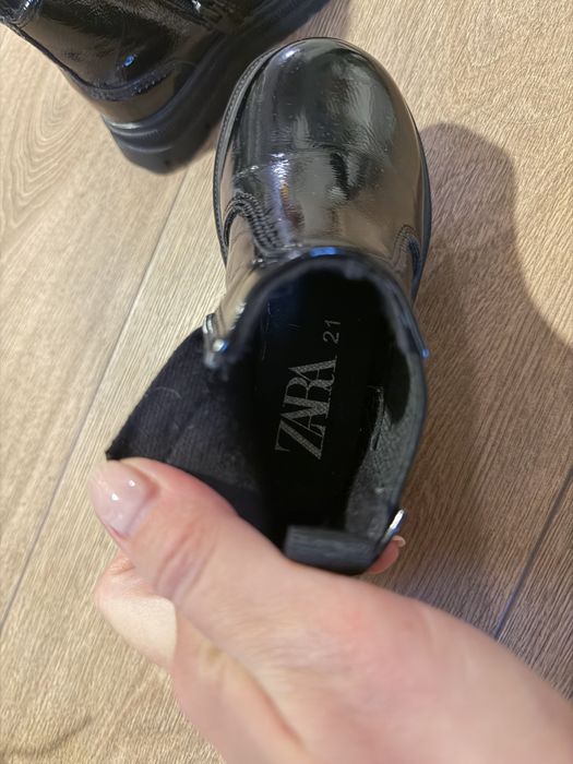 Детски боти лак Zara