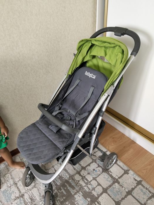 Продается детская коляска Babyton