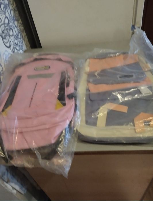 Продам школные рюкзаки