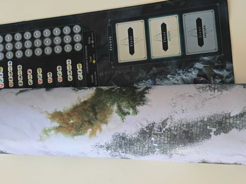 The Elder Scrolls V: Skyrim – The Adventure Game + extensie 5–8 jucători + playmat - Boardgame