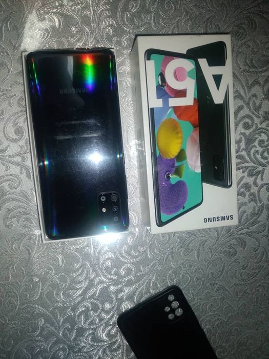 Телифон  Samsung а  51 ,62 кг памяти