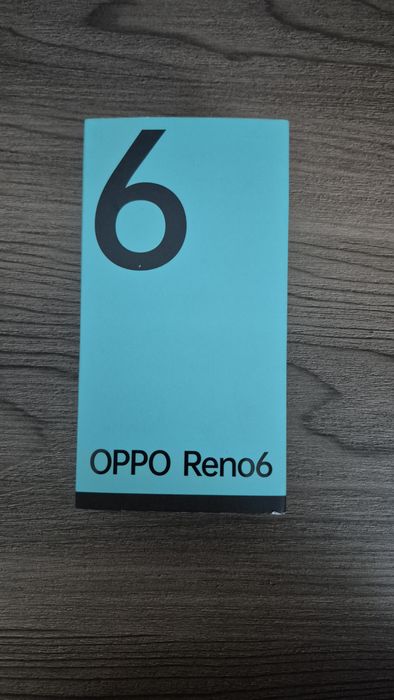 Oppo Reno 6 смартфон