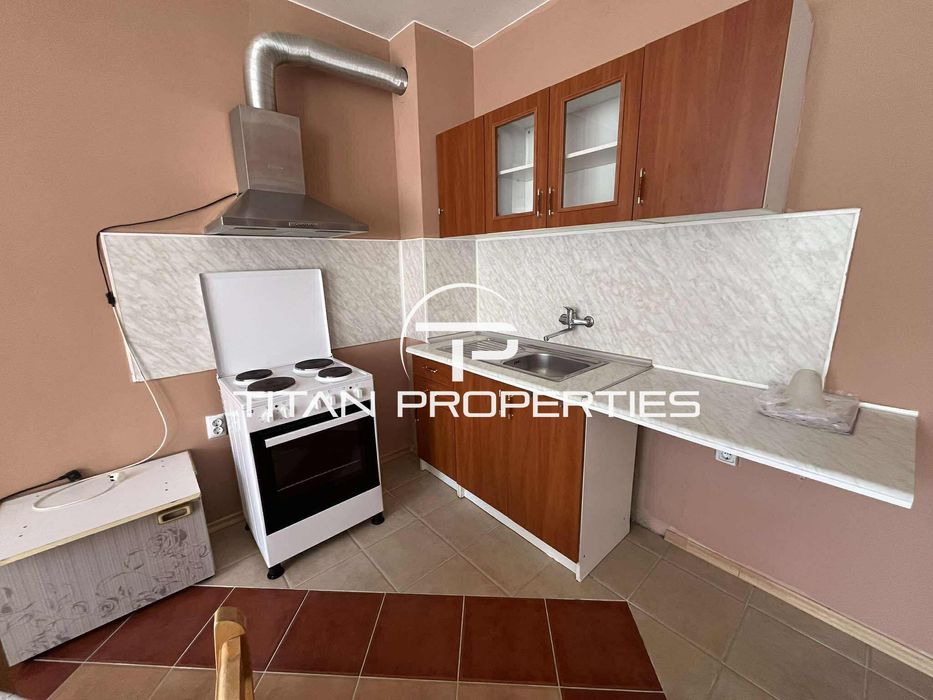 Дава се под наем Двустаен апартамент в Варна, Лятно кино Тракия - 54 кв.м за 409 € - Снимка #3