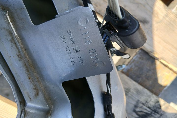Hayon / Haion 6F0827433 6F0827433 Seat Ibiza a 5-a generatie KJ