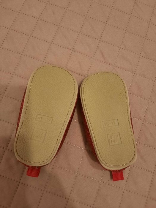 Pantofi de ocazie bebelusi marimea 16/17 H&M