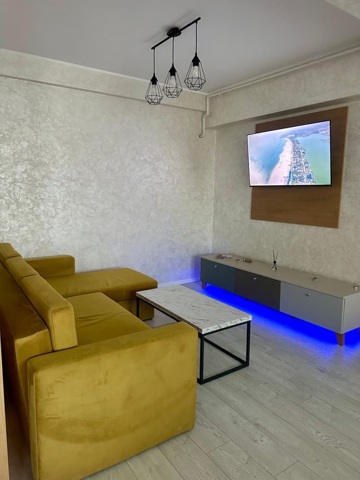 Cazare Apartament Mamaia. Vedere Lac si la Mare.