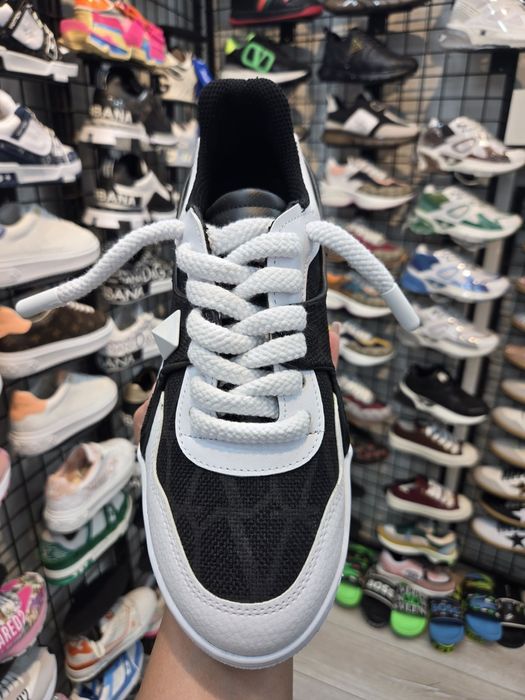 Мъжки сникърси Valentino