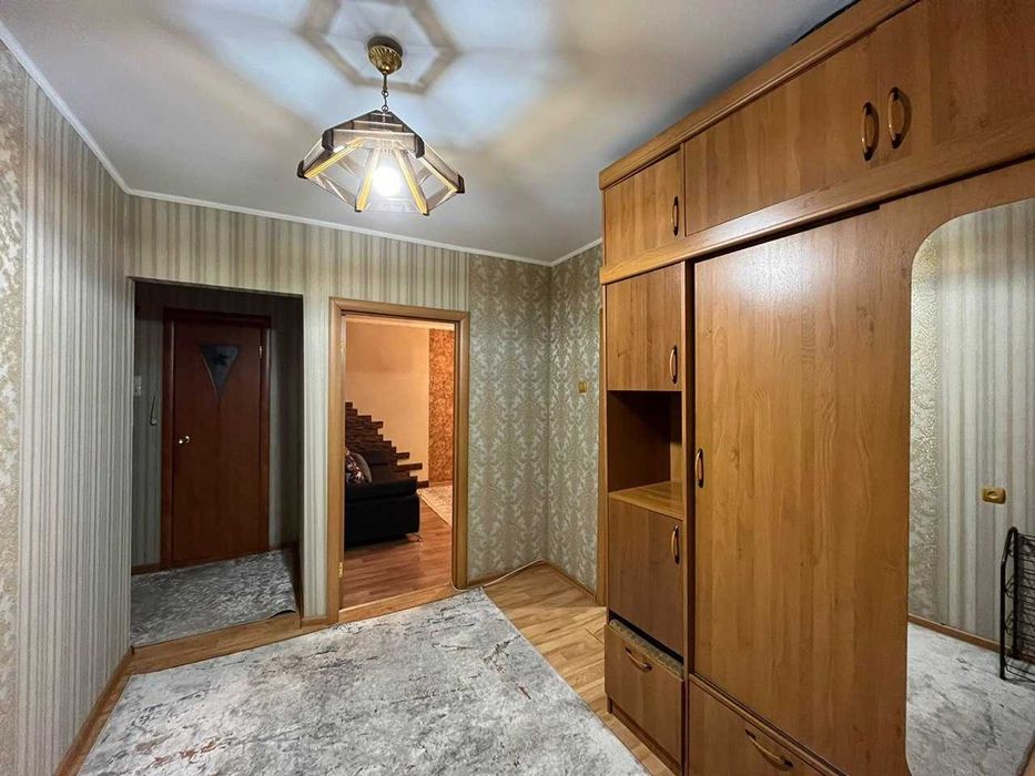 Продам 2 комнатную