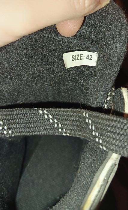 Продам хоккейные коньки