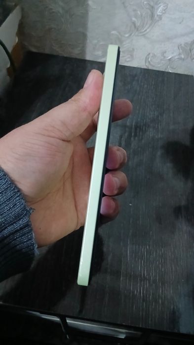 Redmi note 14 joyi 128Gb holati zor