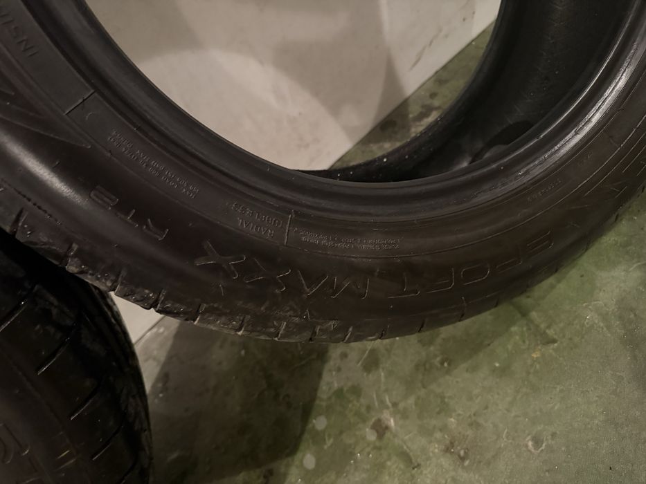 Dunlop Летни гуми 235 55 18