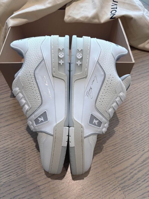 Louis Vuitton Trainer Premium White