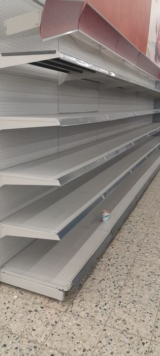Rafturi gondola de alimentara