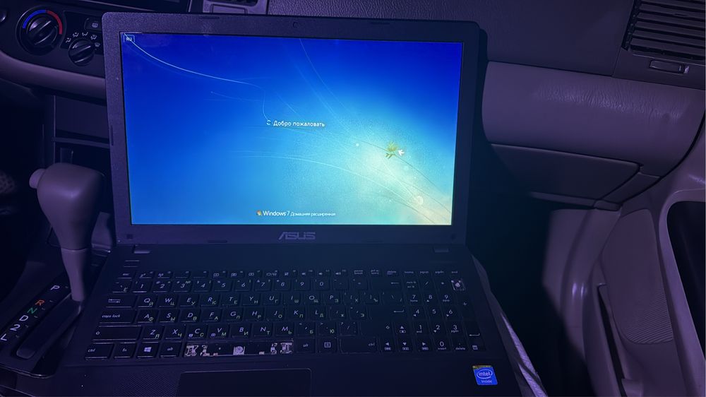 Asus X551C ноутбук