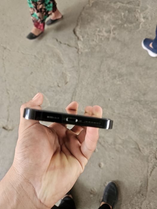 iphon 14pro max narxi 7milyon . Karobkaski yuq