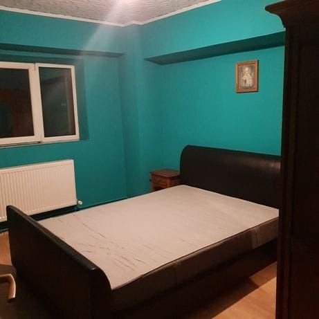 Vand apartament patru camere 120.000mii €