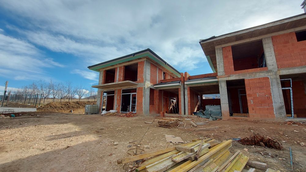 Проектиране и строителство на къщи