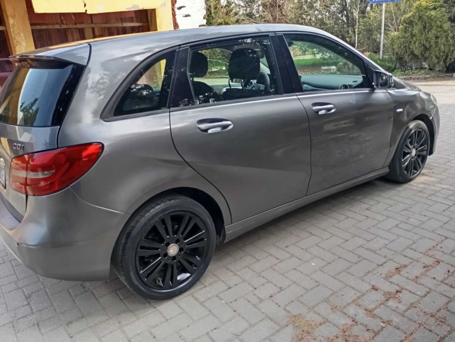MERCEDES-BENZ B-Class 2012 — imagine 3