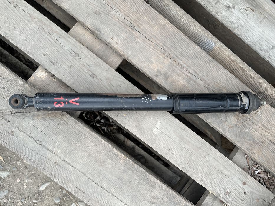 Амортизаторы мерседес W210