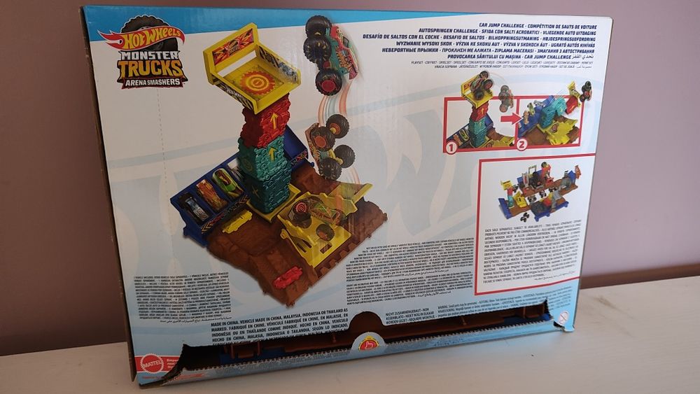 Hot Wheels Monster trucks Arena smashers