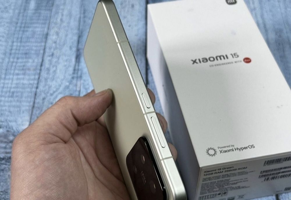 Xiaomi 15 состояние хорошо
