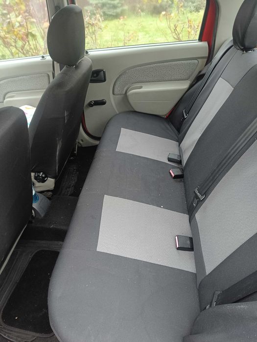 Dacia Logan 2005 1.4 Benzina