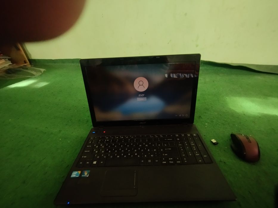 Noutbook 8/512 Intel core-i5