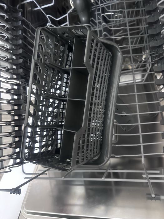 Посудомоечная машина electrolux