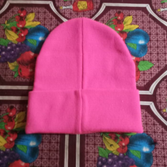 Продаётся новая шапка