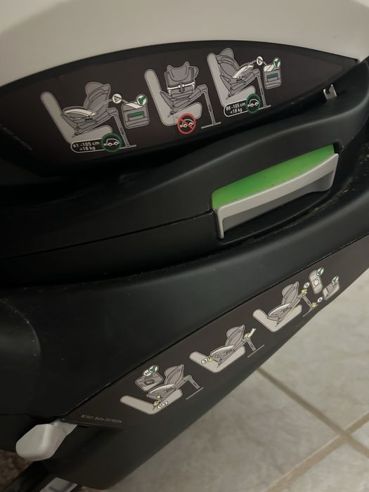 Scaun auto rotativ BeSafe Izi Turn isofix