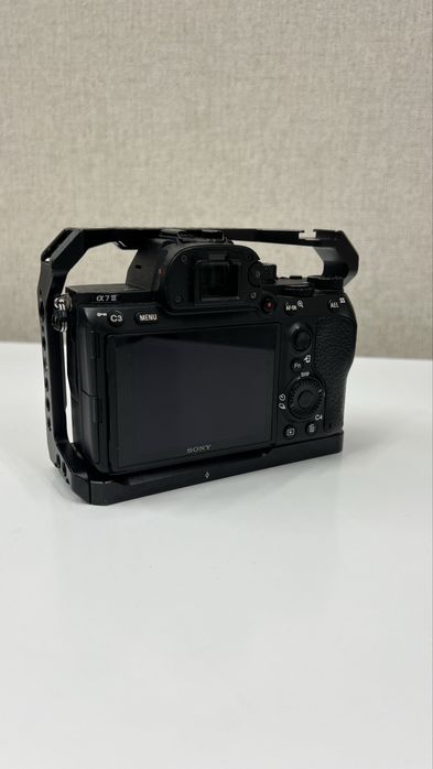 Камера Sony a7 iii + клетка от smallRig