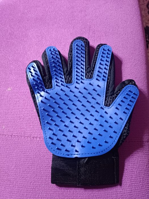 Продам перчатку.