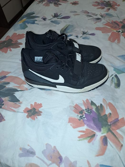 Маратонки Найк Джордан номер 43