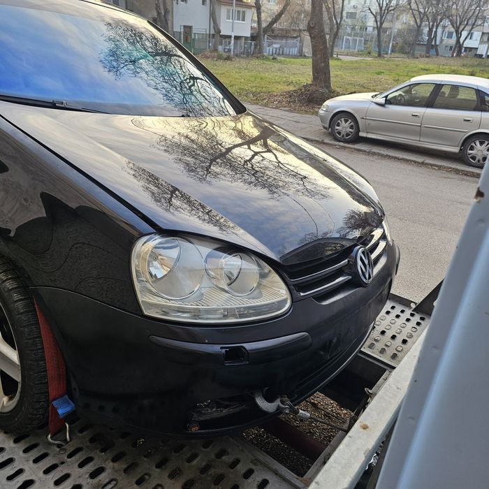 Голф 5 бкд 140к.с  на части само !