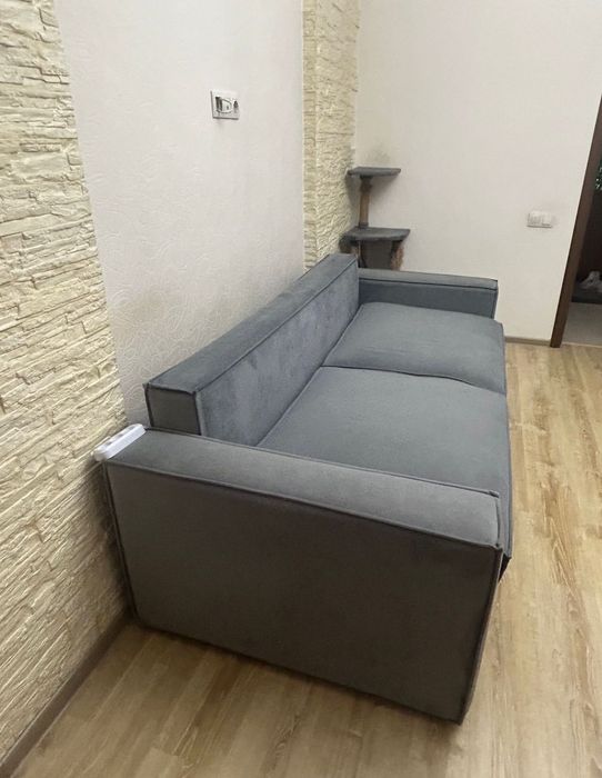 Продам шикарный диван.