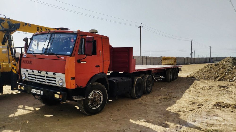 Kamaz tegach sotiladi