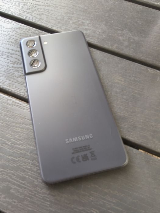Vând Samsung s21 FE 128Gb / 6Gb - ireprosabil