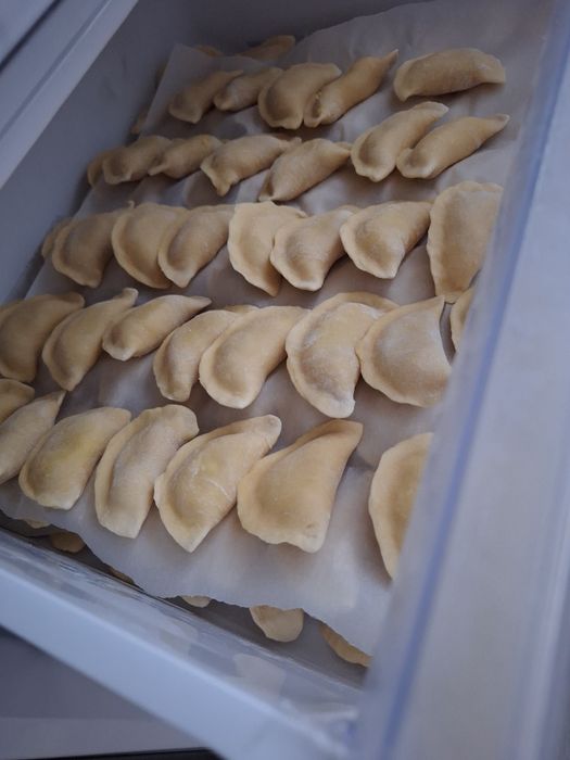 Вареники , пельмени.