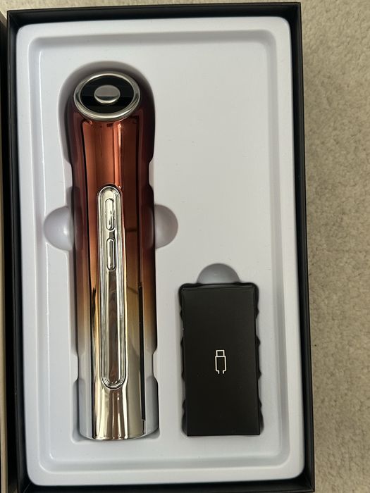 Микротоковый массажер для лица